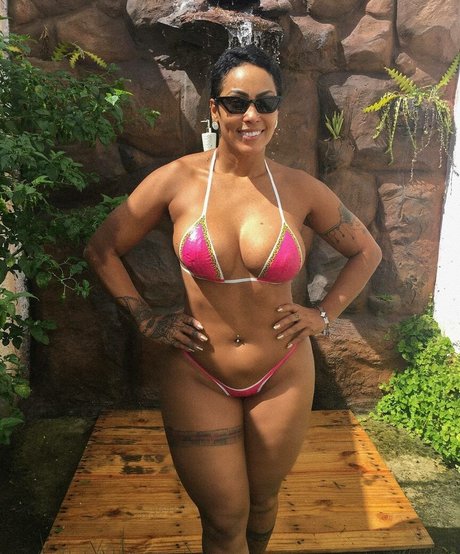 Nacktes geleaktes OnlyFans-Foto von Rosiane Pinheiro