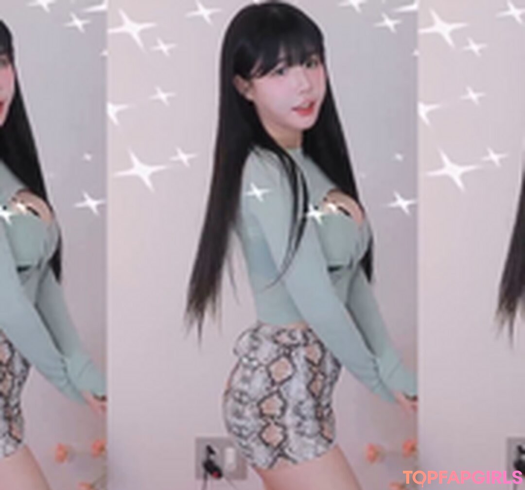 Nacktes geleaktes OnlyFans-Foto von Addielyn #1314