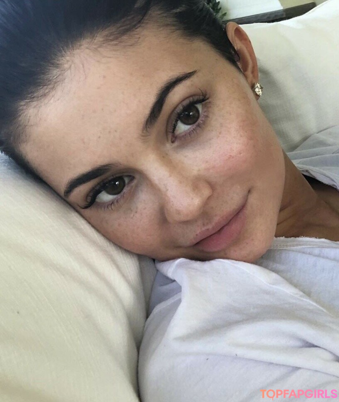 Nacktes geleaktes OnlyFans-Foto von Kylie Jenner #1251