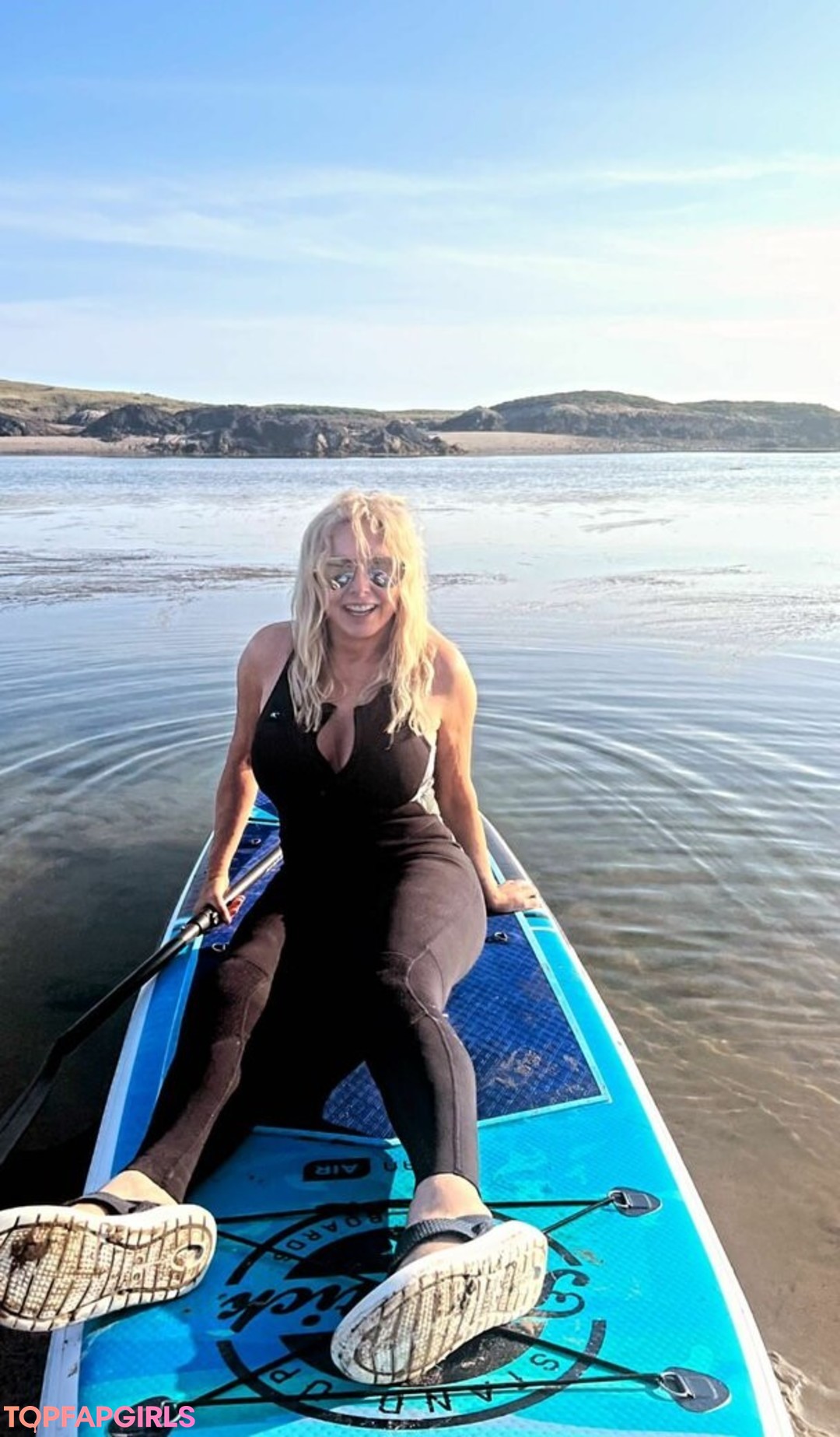 Nacktes geleaktes OnlyFans-Foto von Carol Vorderman #1103
