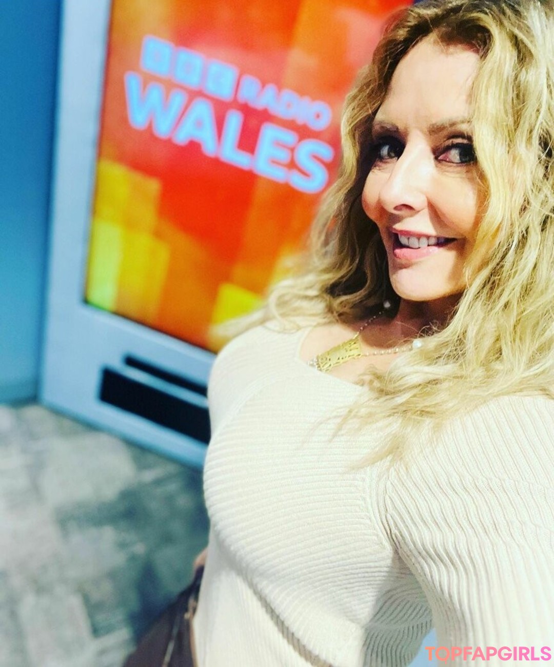 Nacktes geleaktes OnlyFans-Foto von Carol Vorderman #1151
