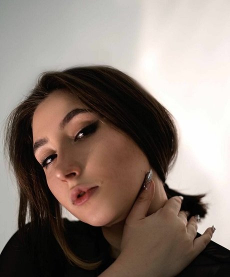 Nacktes geleaktes OnlyFans-Foto von Felranna
