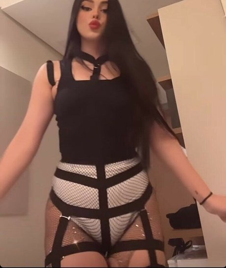 Nacktes geleaktes OnlyFans-Foto von Mc Bella Angel