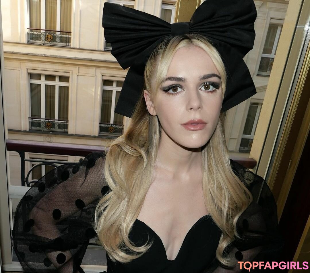 Nacktes geleaktes OnlyFans-Foto von Kiernan Shipka #1100