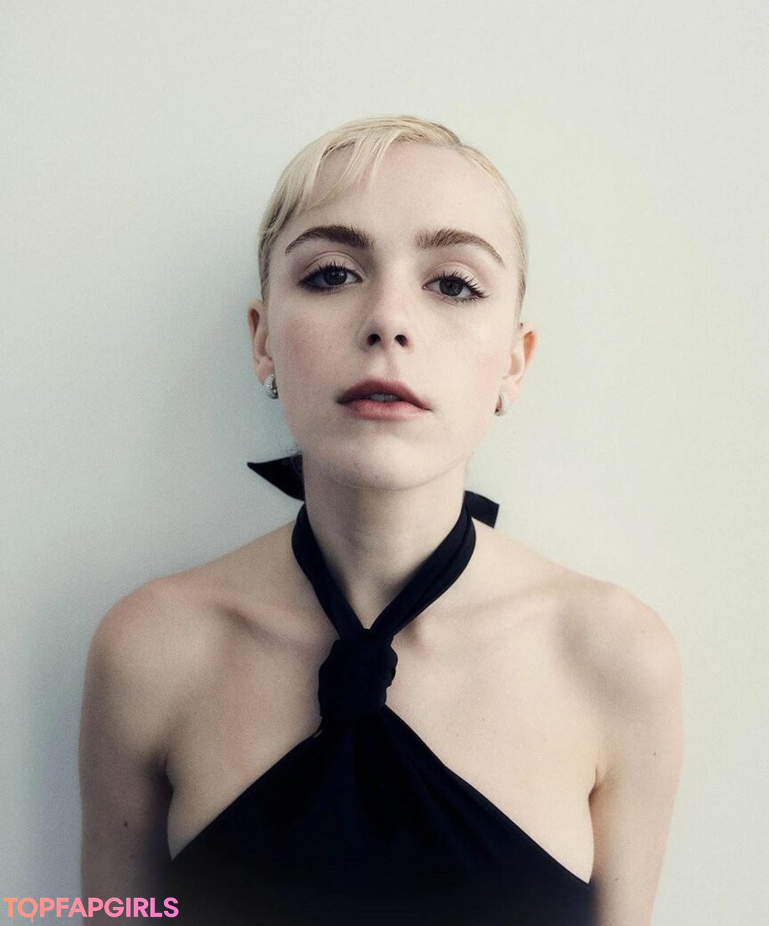 Nacktes geleaktes OnlyFans-Foto von Kiernan Shipka #1209
