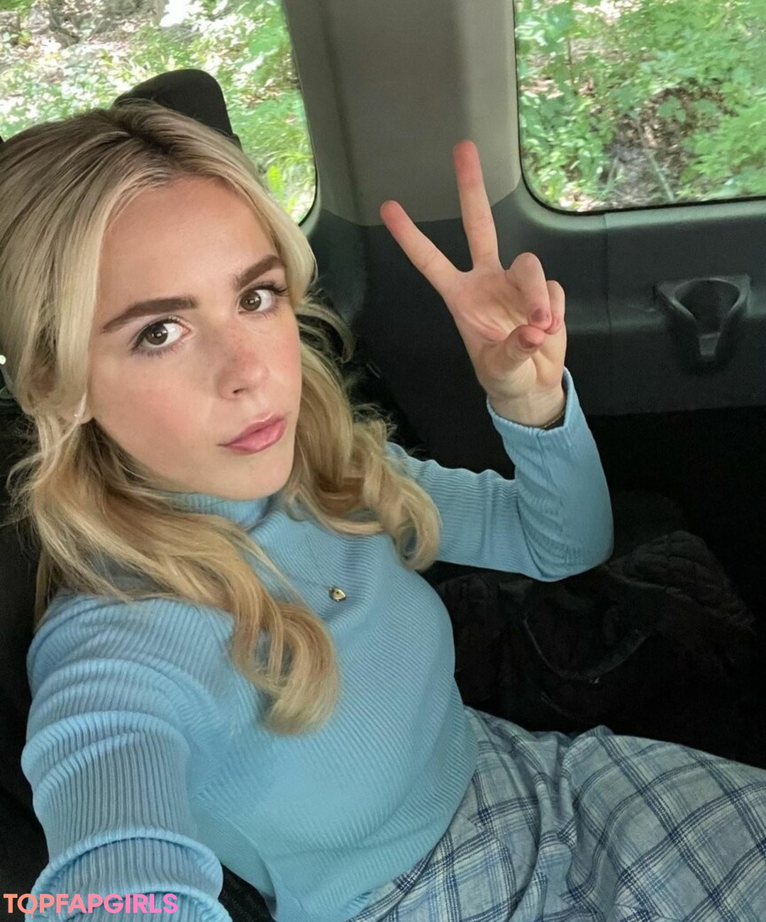 Nacktes geleaktes OnlyFans-Foto von Kiernan Shipka #1229
