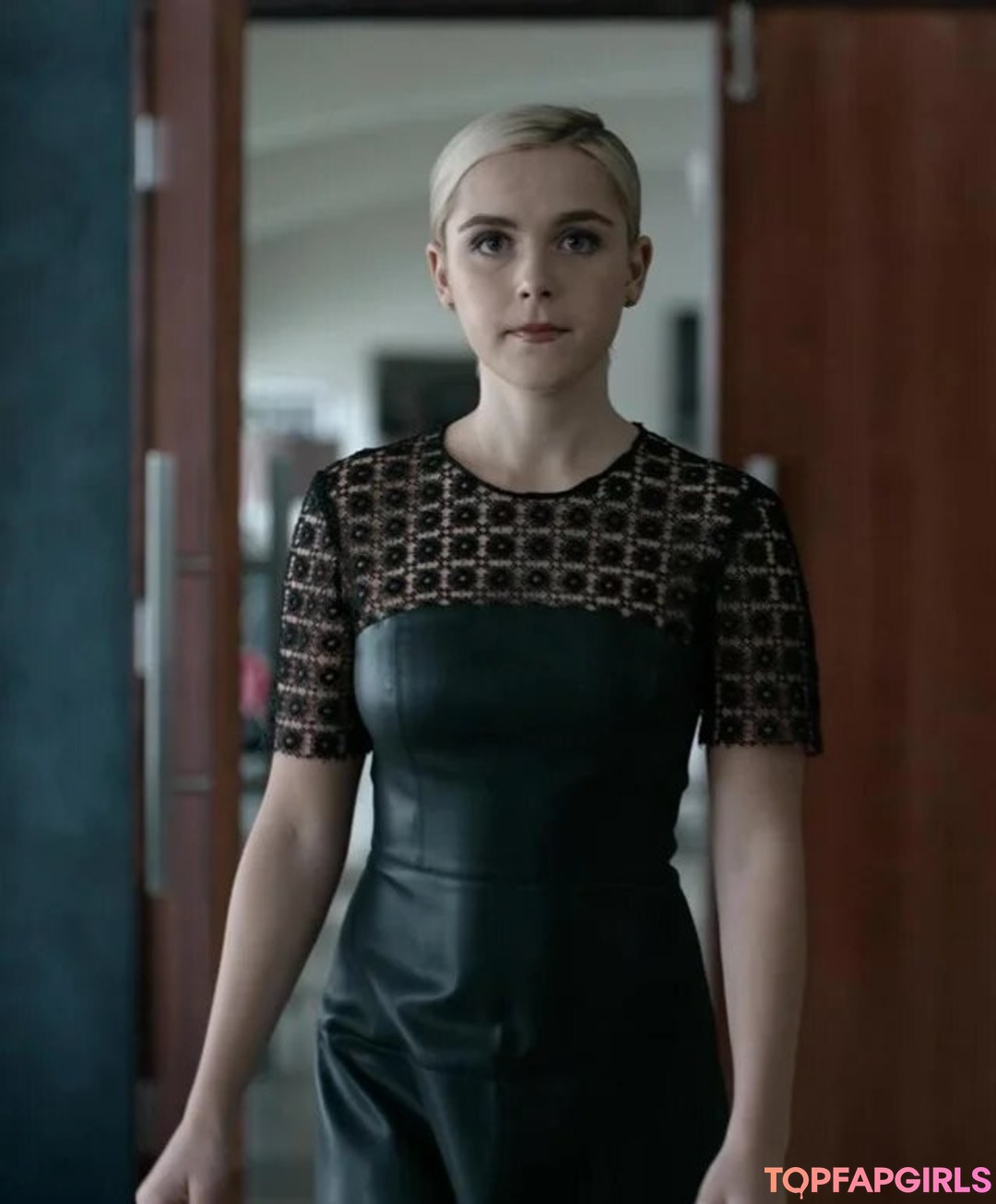 Nacktes geleaktes OnlyFans-Foto von Kiernan Shipka #1255