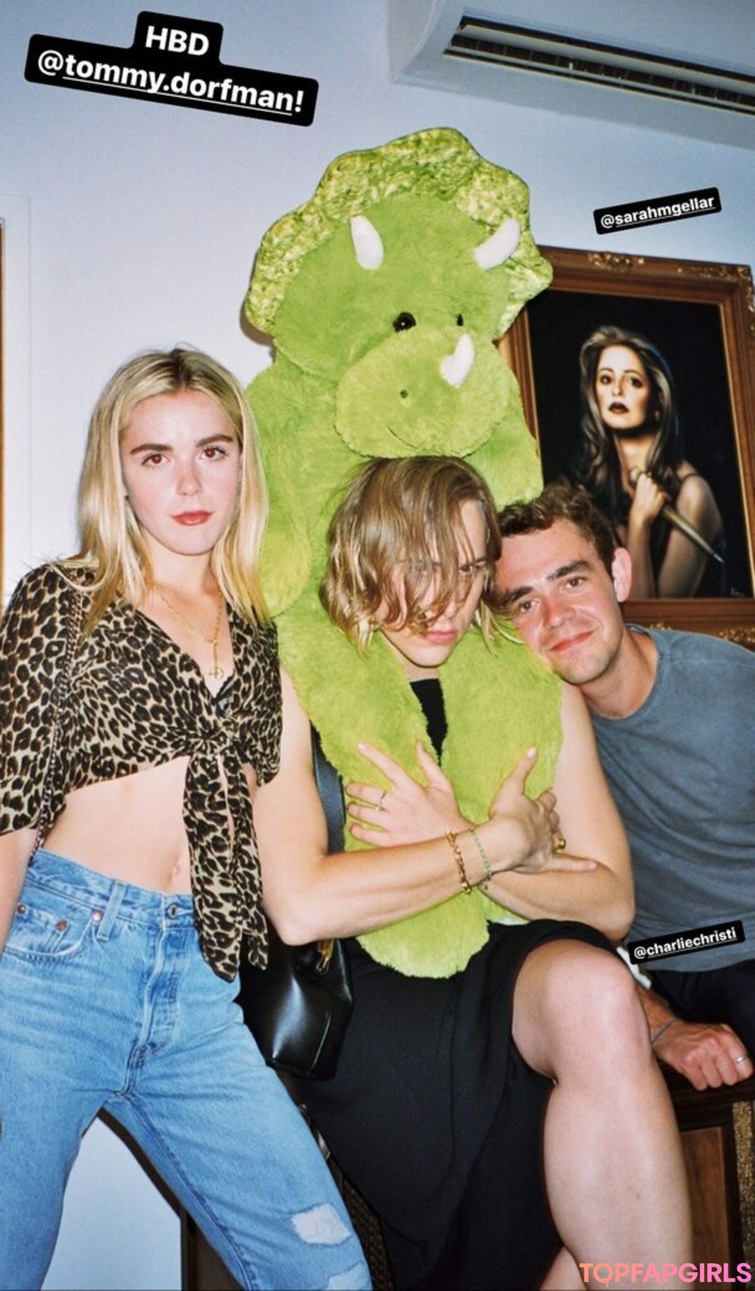 Nacktes geleaktes OnlyFans-Foto von Kiernan Shipka #1260