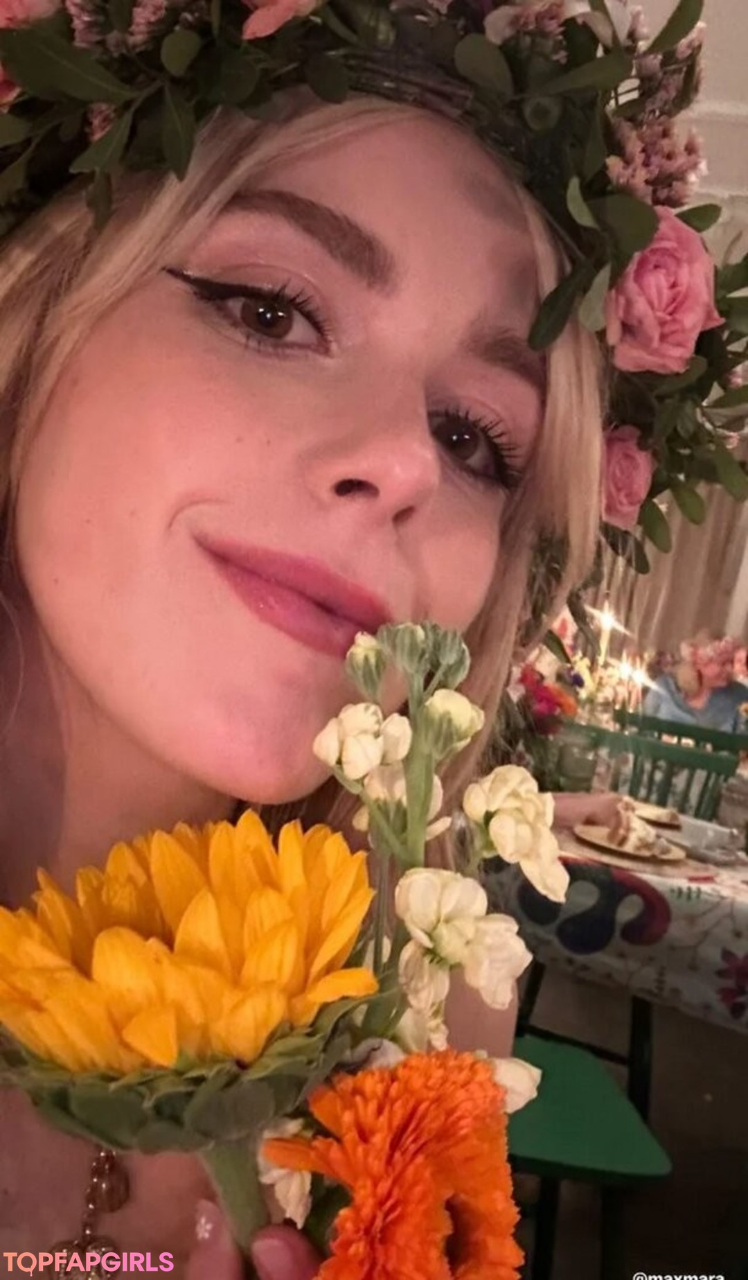 Nacktes geleaktes OnlyFans-Foto von Kiernan Shipka #1263