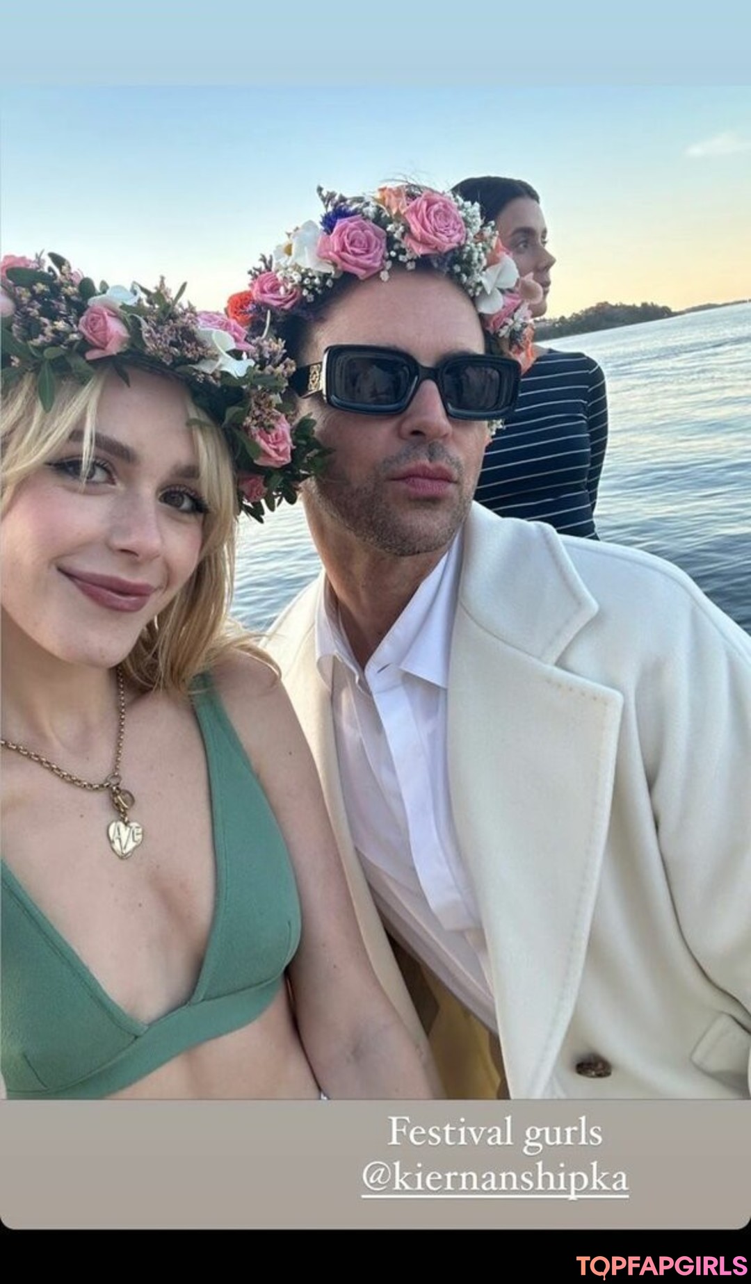 Nacktes geleaktes OnlyFans-Foto von Kiernan Shipka #1265