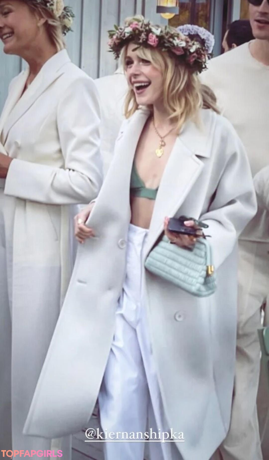 Nacktes geleaktes OnlyFans-Foto von Kiernan Shipka #1267