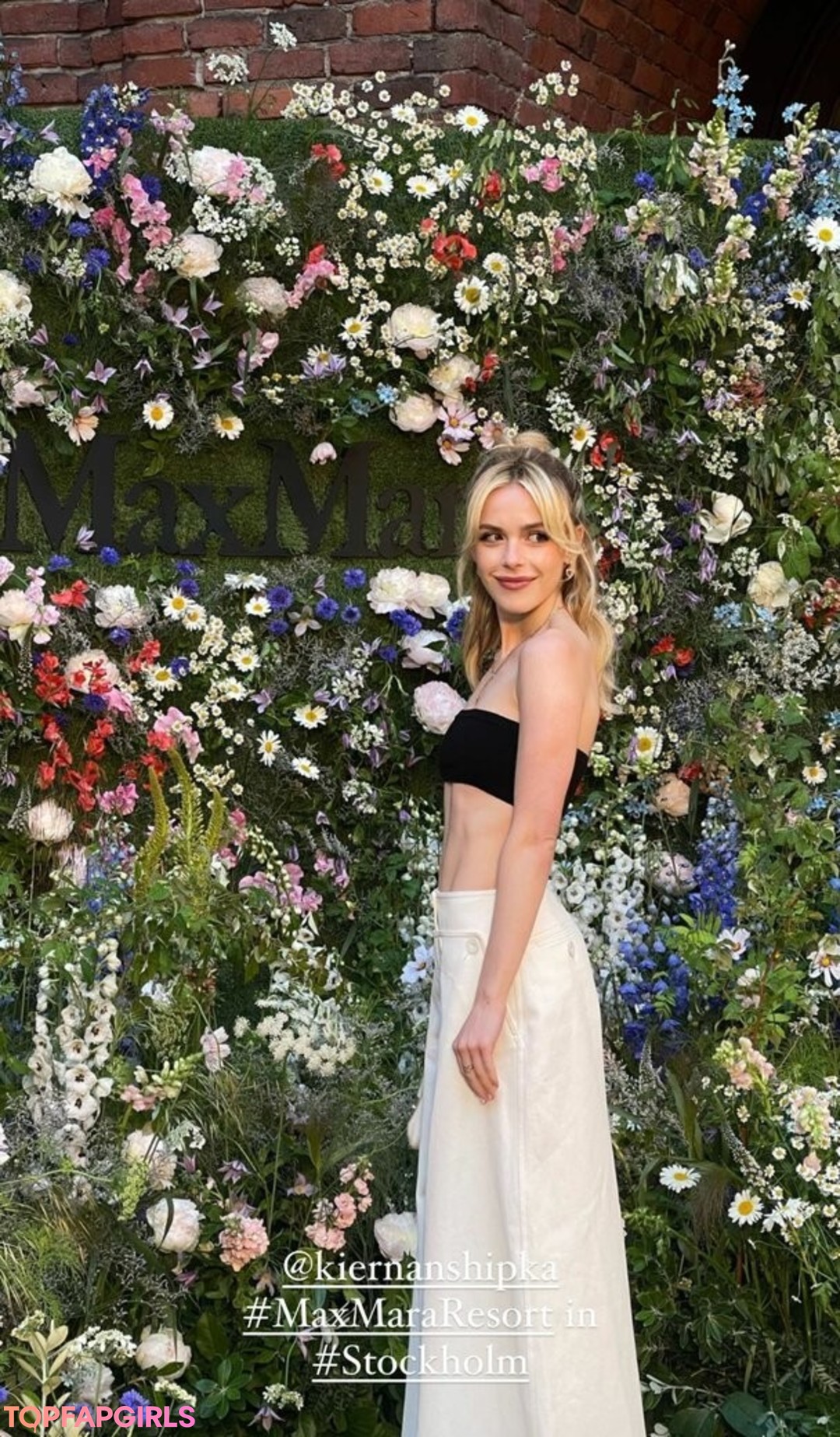 Nacktes geleaktes OnlyFans-Foto von Kiernan Shipka #1275