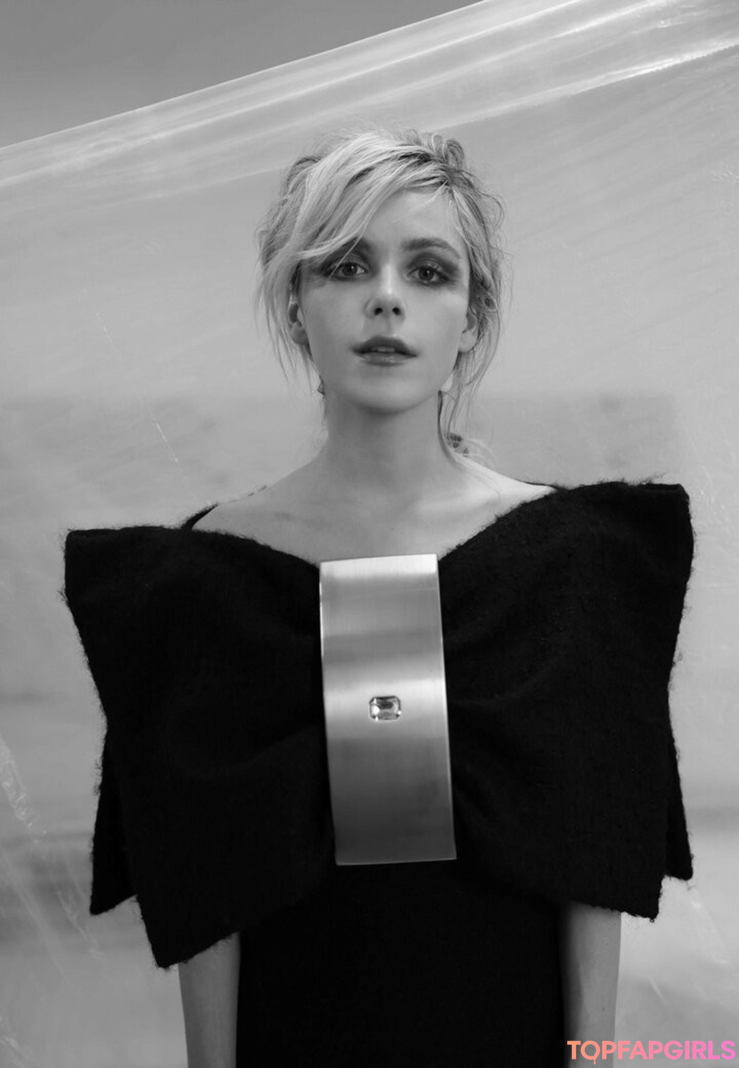 Nacktes geleaktes OnlyFans-Foto von Kiernan Shipka #1500