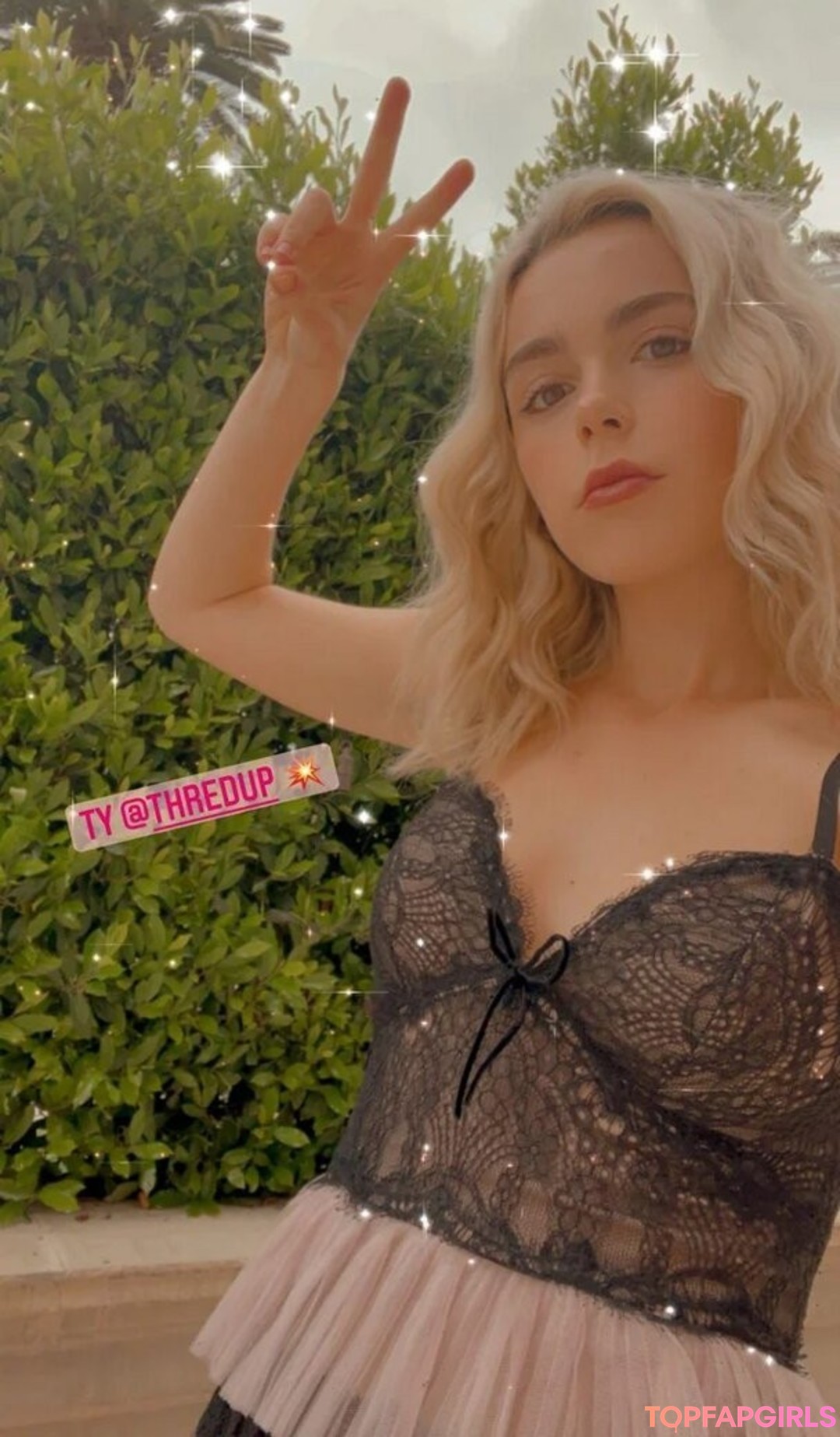 Nacktes geleaktes OnlyFans-Foto von Kiernan Shipka #1520