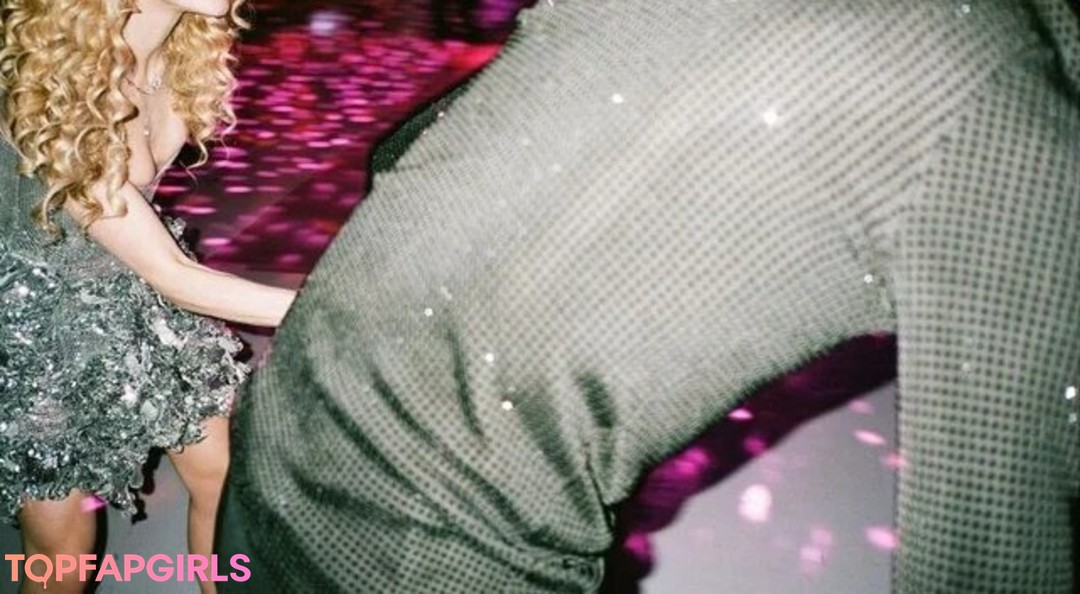Nacktes geleaktes OnlyFans-Foto von Kiernan Shipka #1628