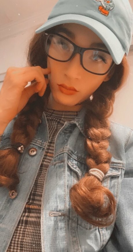 Nacktes geleaktes OnlyFans-Foto von Stormybuns