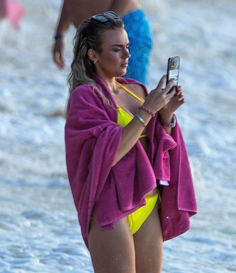 Tallia Storm