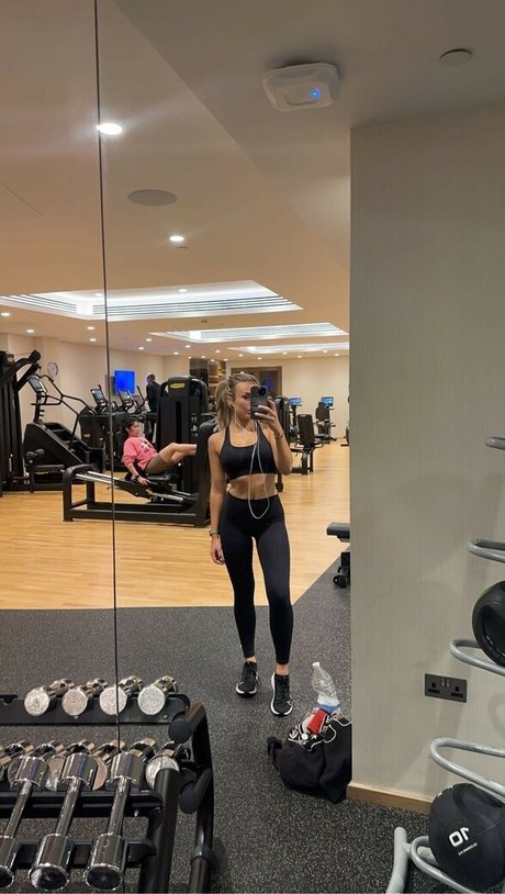 Tallia Storm