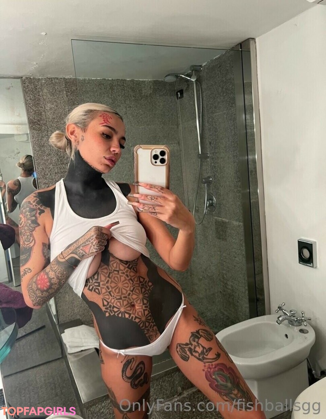 Nacktes geleaktes OnlyFans-Foto von Fishball Suicide #1679