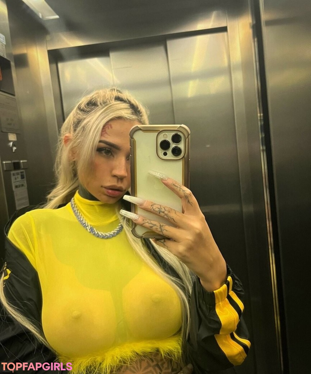 Nacktes geleaktes OnlyFans-Foto von Fishball Suicide #1751