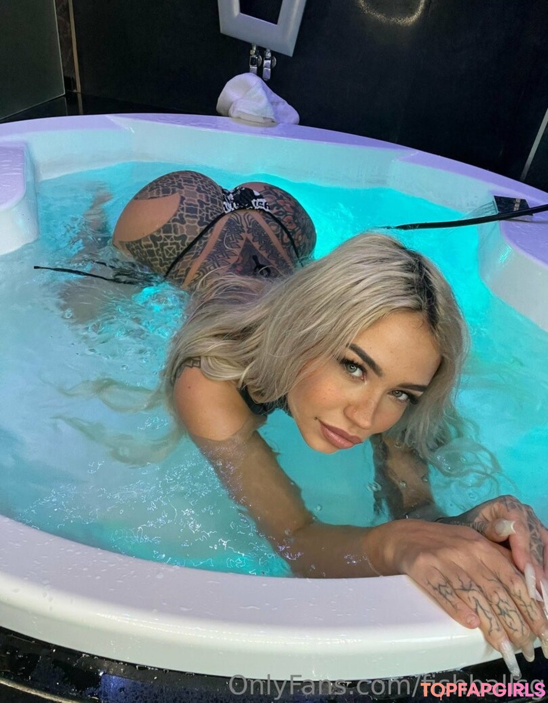 Nacktes geleaktes OnlyFans-Foto von Fishball Suicide #1816