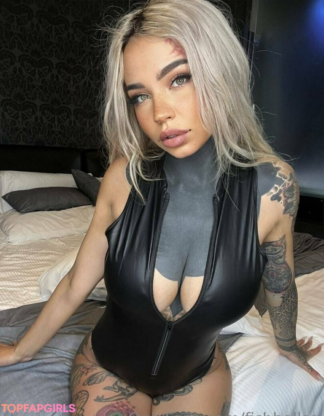 Nacktes geleaktes OnlyFans-Foto von Fishball Suicide #1873
