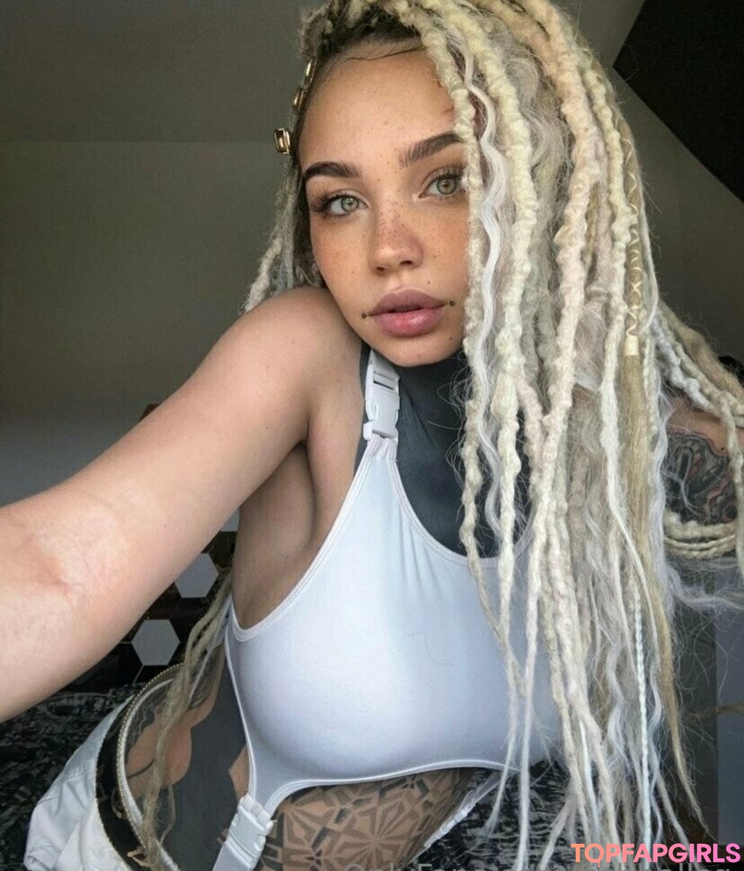 Nacktes geleaktes OnlyFans-Foto von Fishball Suicide #1964