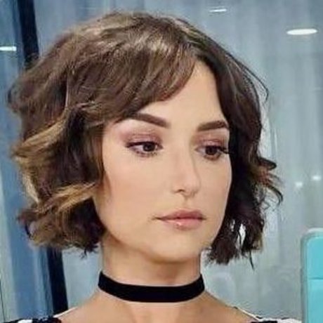 Nacktes geleaktes OnlyFans-Foto von Milana Vayntrub
