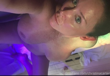 Nacktes geleaktes OnlyFans-Foto von Christina Carter