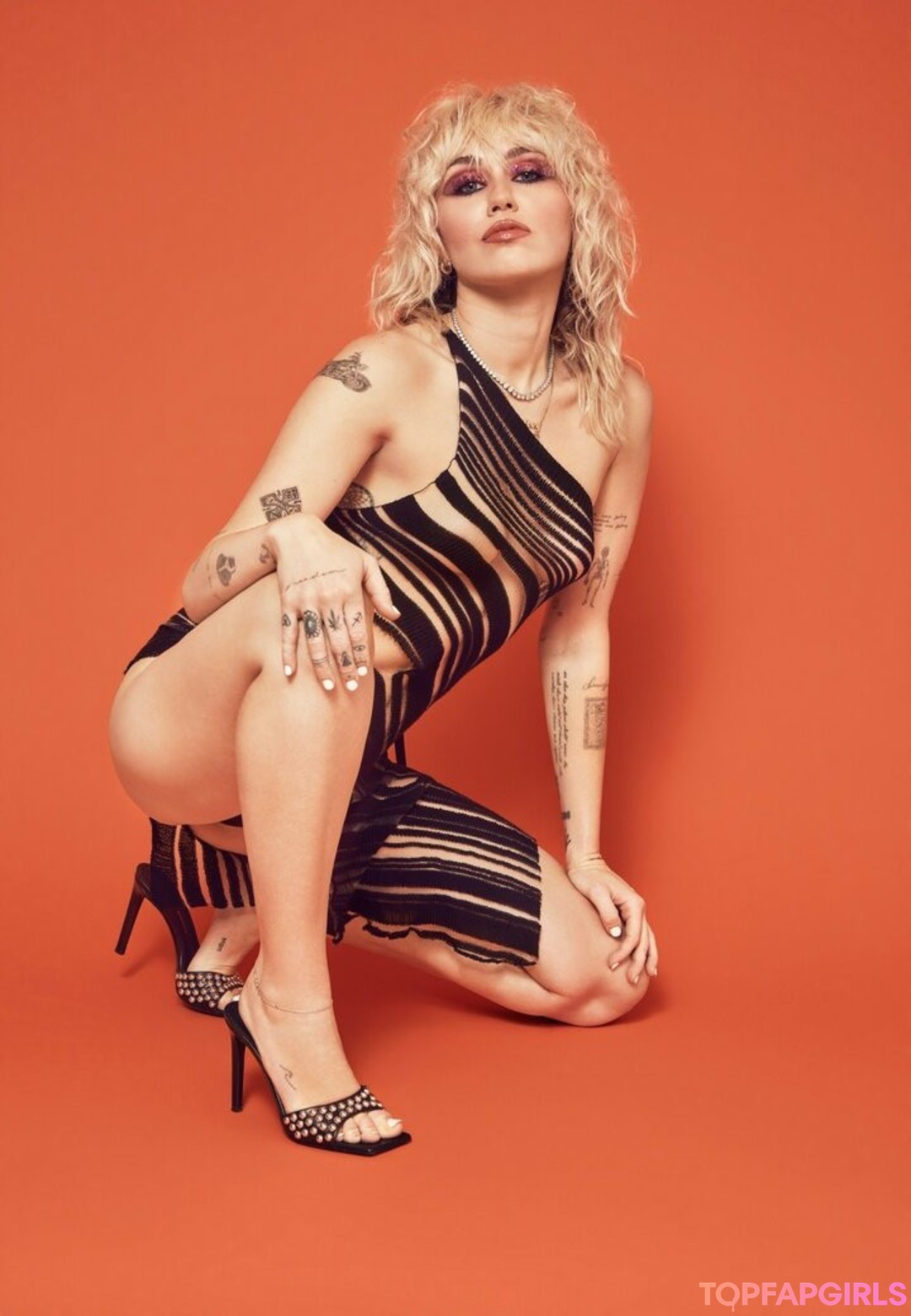 Nacktes geleaktes OnlyFans-Foto von Miley Cyrus #1161