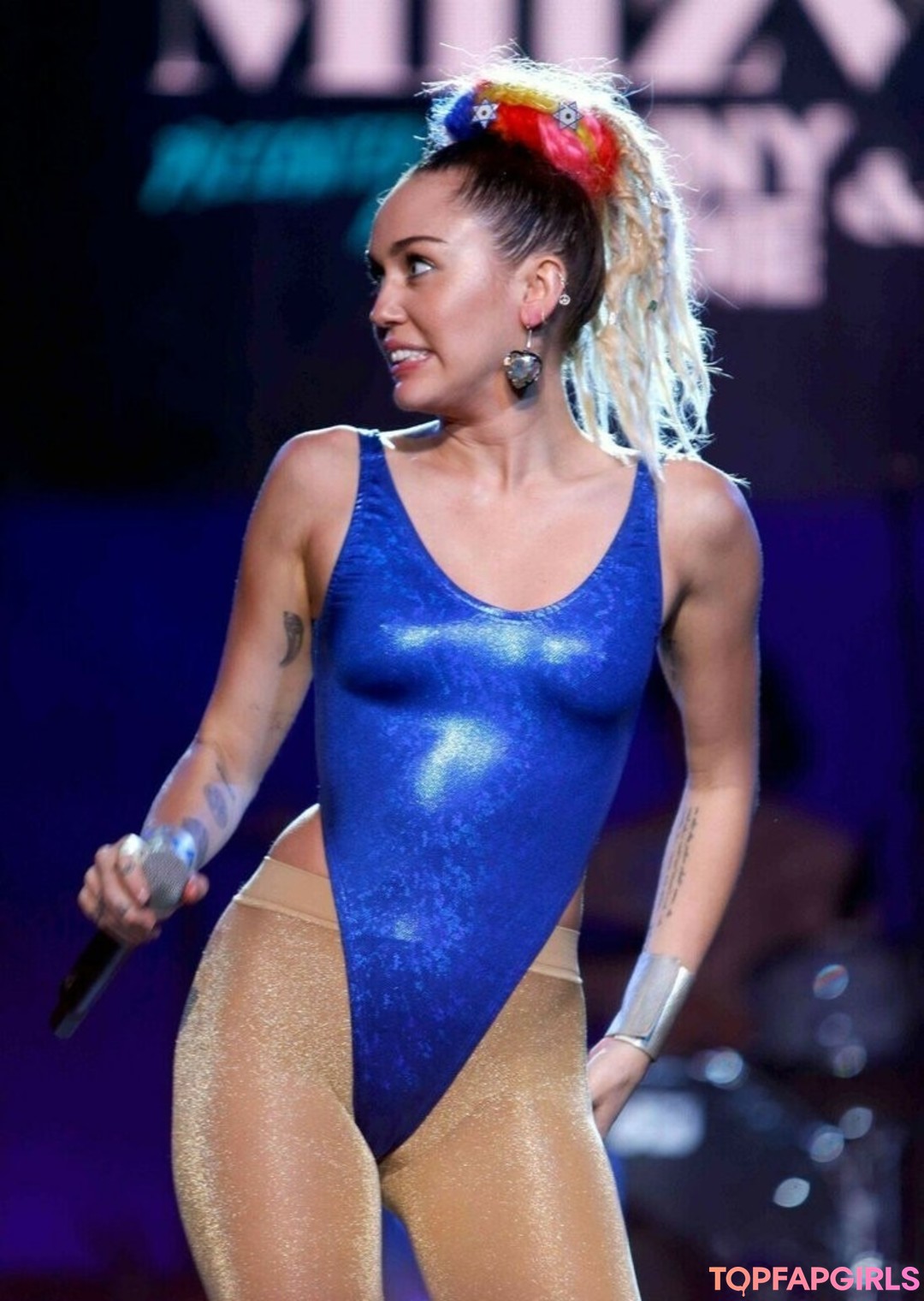 Nacktes geleaktes OnlyFans-Foto von Miley Cyrus #1323