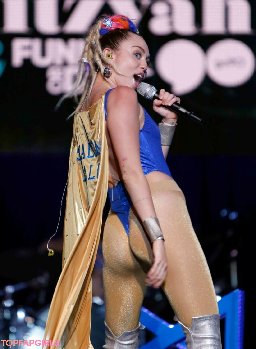Nacktes geleaktes OnlyFans-Foto von Miley Cyrus #1368