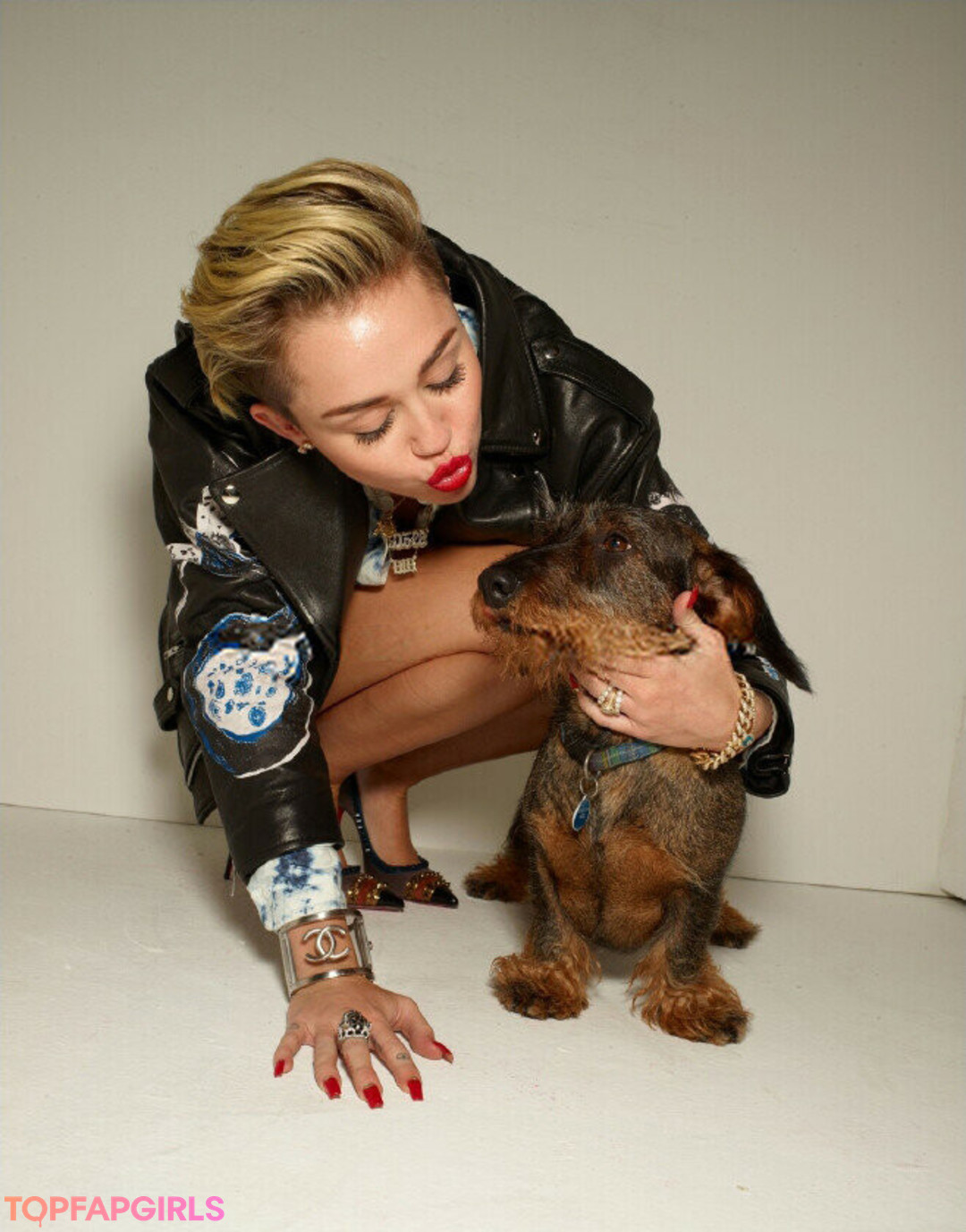 Nacktes geleaktes OnlyFans-Foto von Miley Cyrus #1630