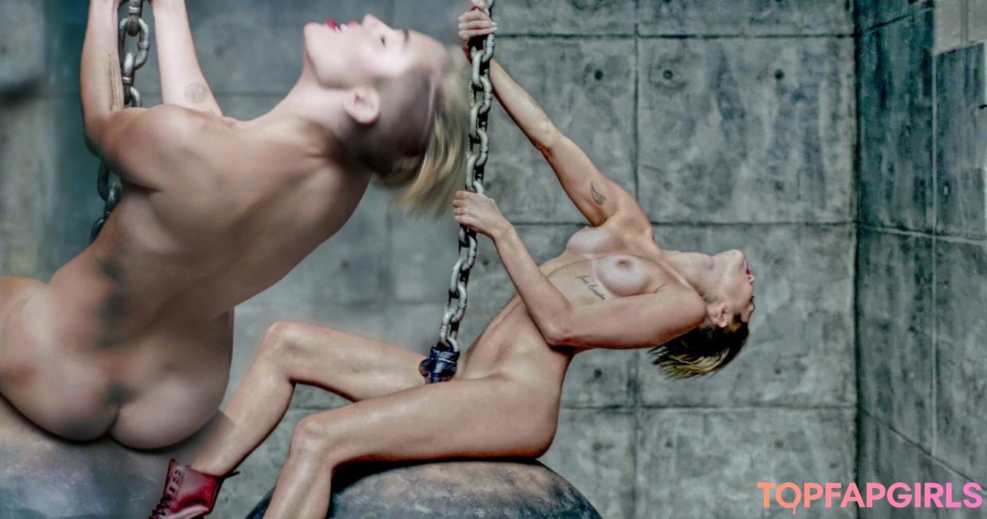 Nacktes geleaktes OnlyFans-Foto von Miley Cyrus #1652