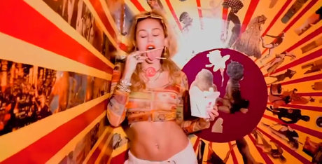 Nacktes geleaktes OnlyFans-Foto von Miley Cyrus