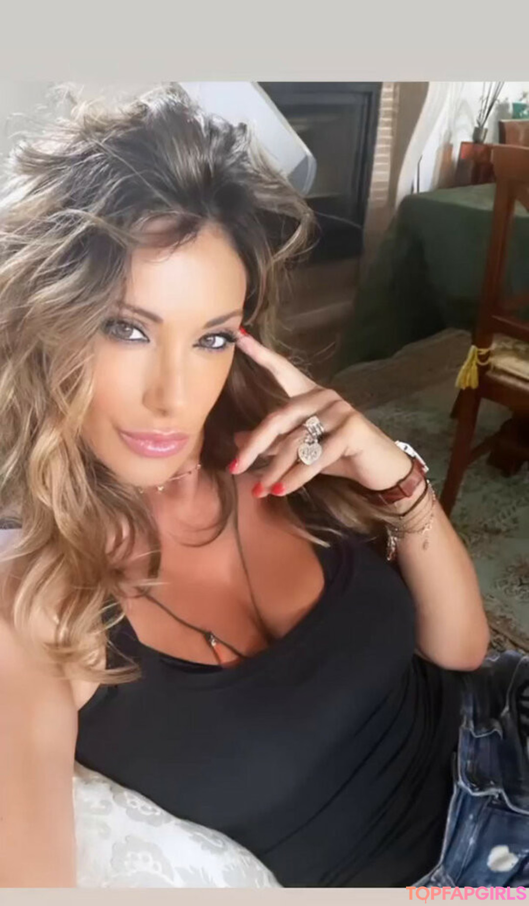 Nacktes geleaktes OnlyFans-Foto von Sabrina Salerno #1143