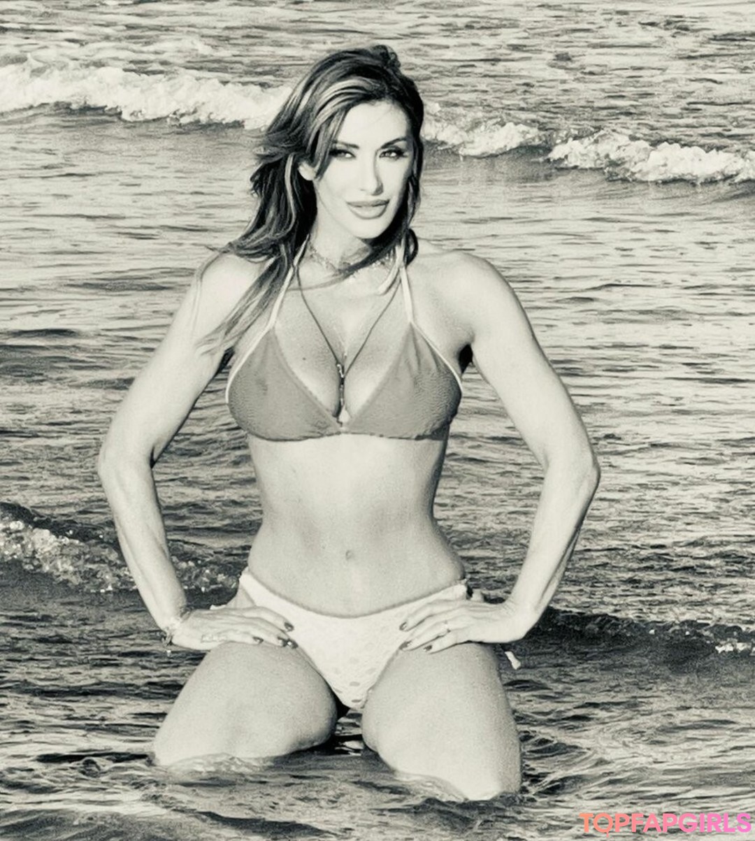Nacktes geleaktes OnlyFans-Foto von Sabrina Salerno #1446