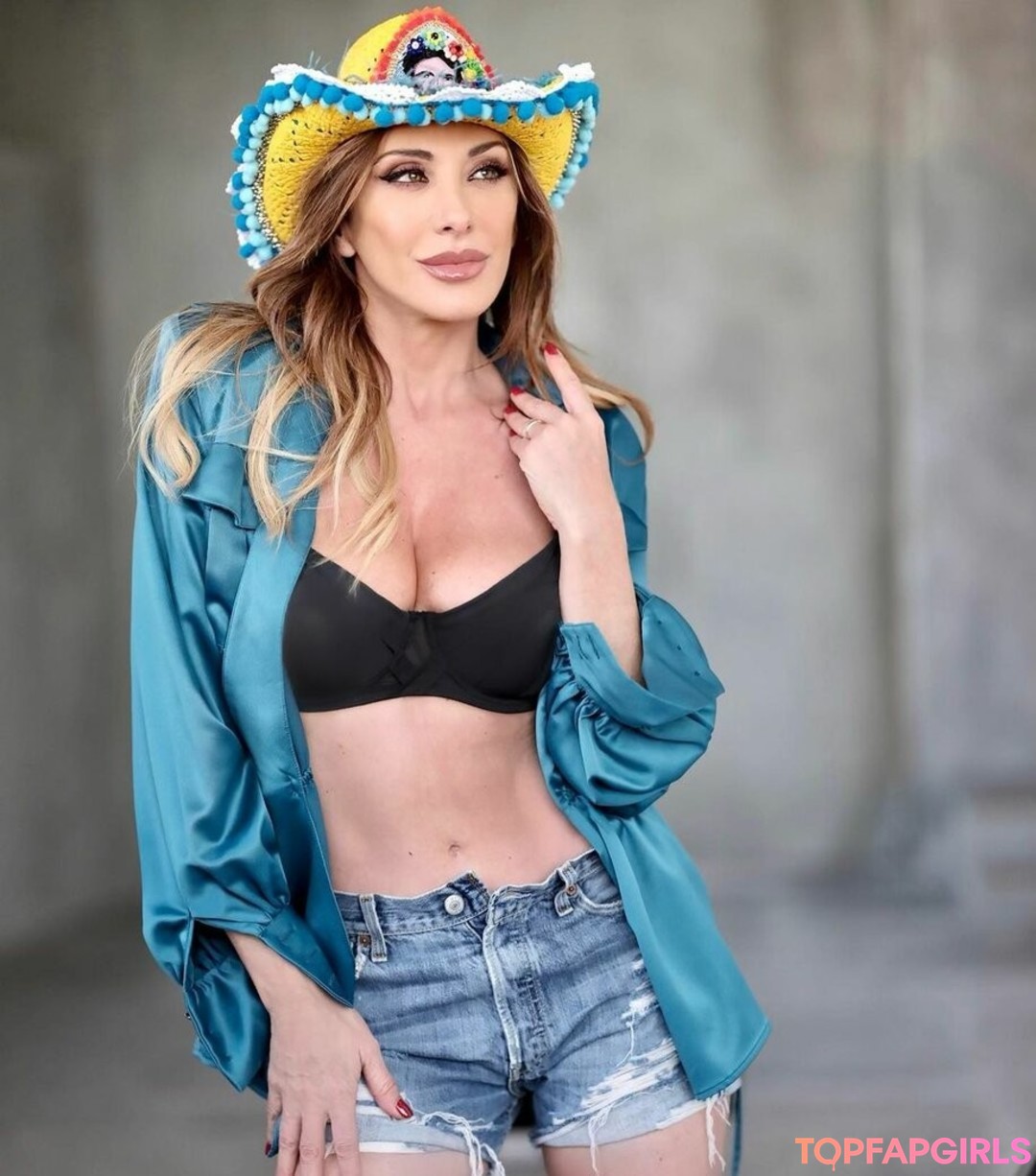 Nacktes geleaktes OnlyFans-Foto von Sabrina Salerno #1620