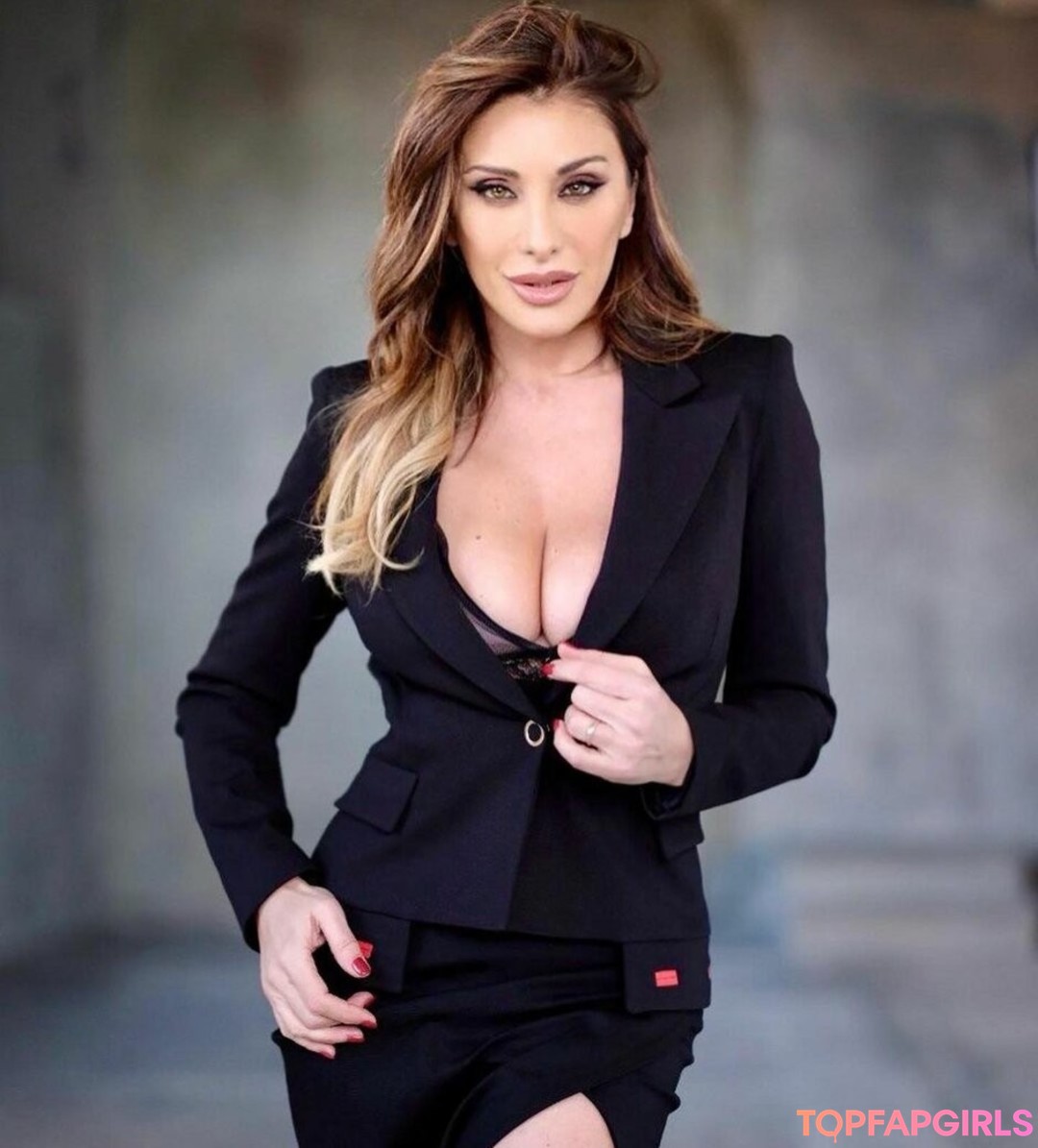 Nacktes geleaktes OnlyFans-Foto von Sabrina Salerno #1630