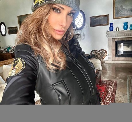 Nacktes geleaktes OnlyFans-Foto von Sabrina Salerno