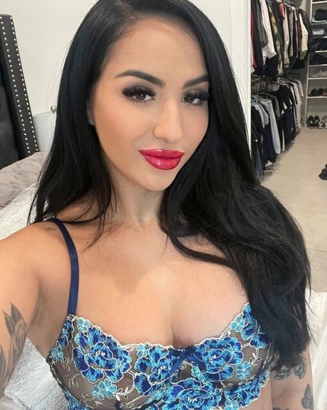 Yourfutureexwifey