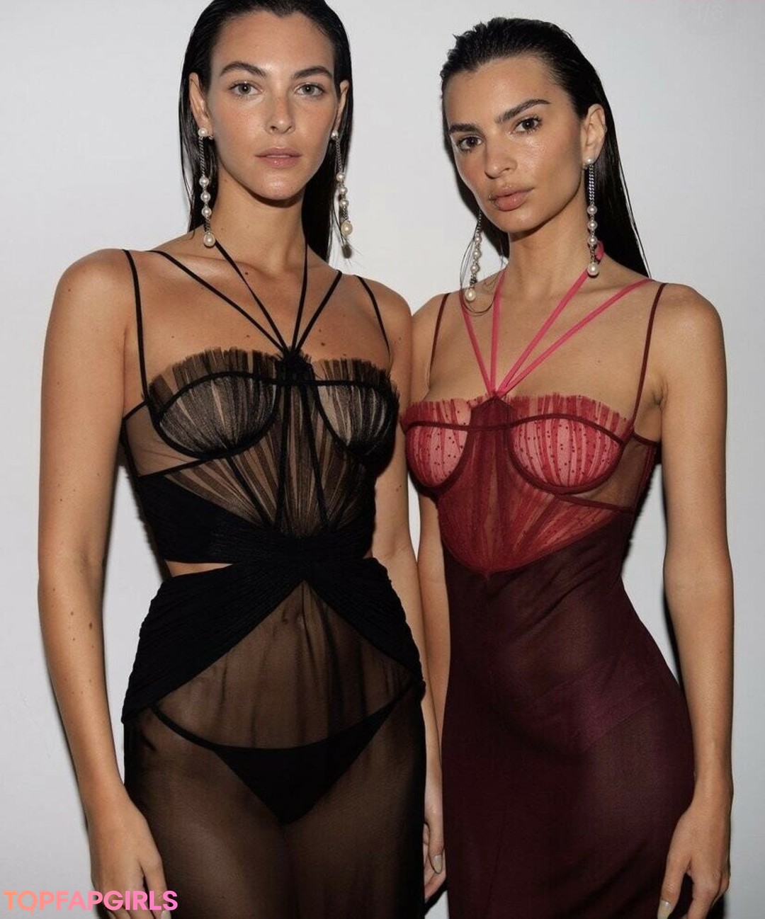 Nacktes geleaktes OnlyFans-Foto von Emily Ratajkowski #1044