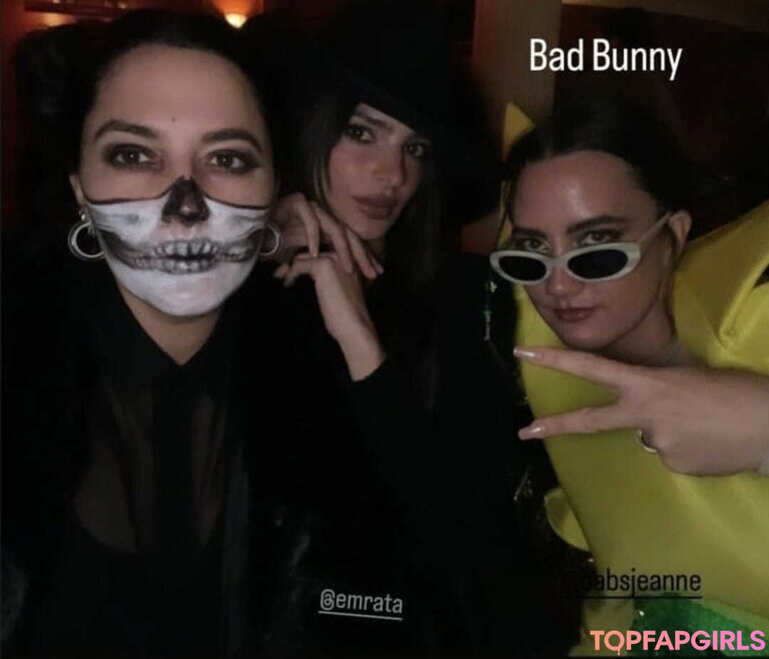 Nacktes geleaktes OnlyFans-Foto von Emily Ratajkowski #1098