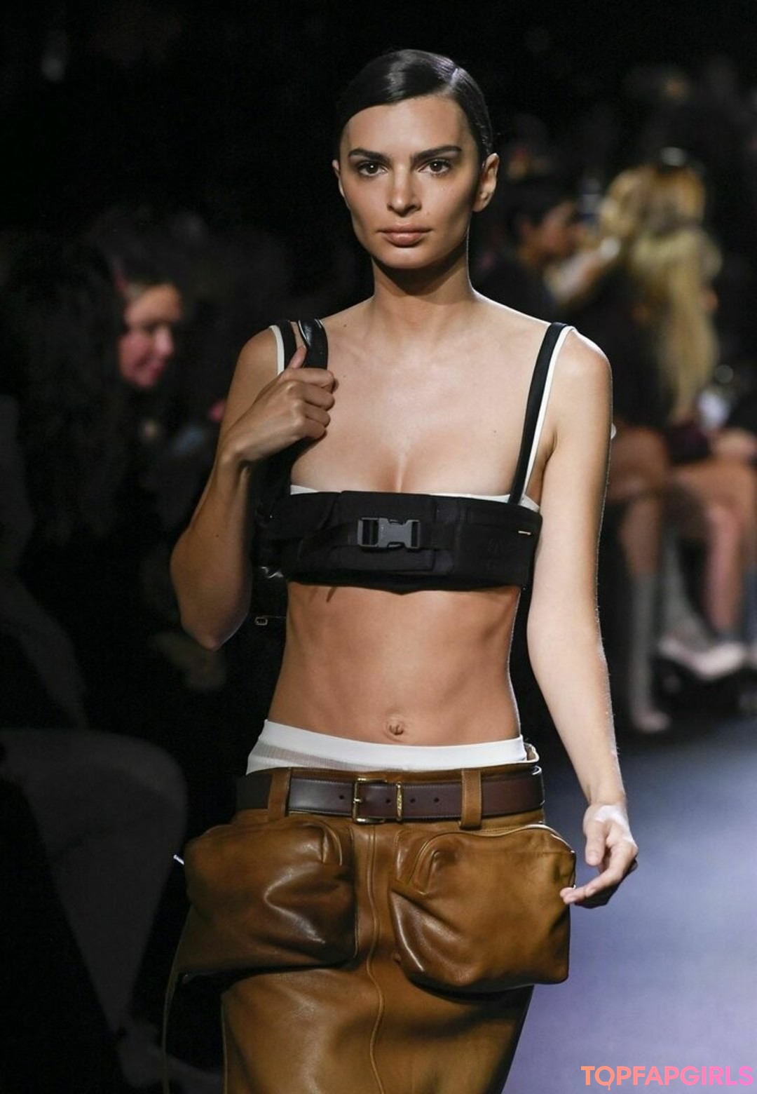 Nacktes geleaktes OnlyFans-Foto von Emily Ratajkowski #1108