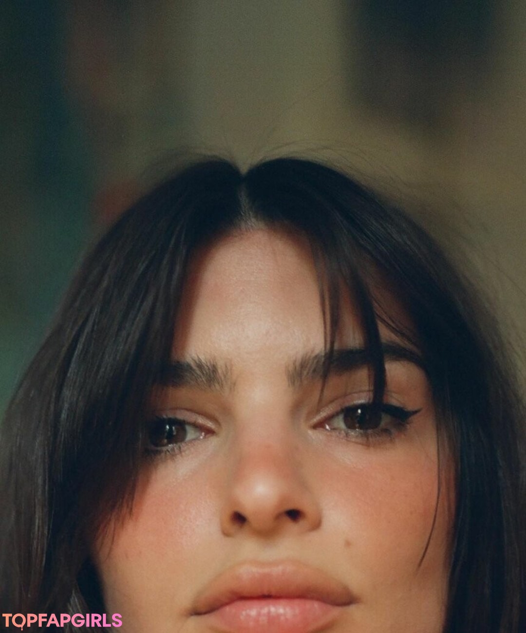 Nacktes geleaktes OnlyFans-Foto von Emily Ratajkowski #1196