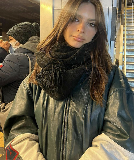 Emily Ratajkowski