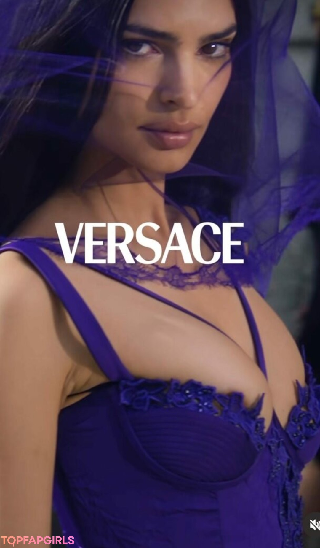 Nacktes geleaktes OnlyFans-Foto von Emily Ratajkowski #1273