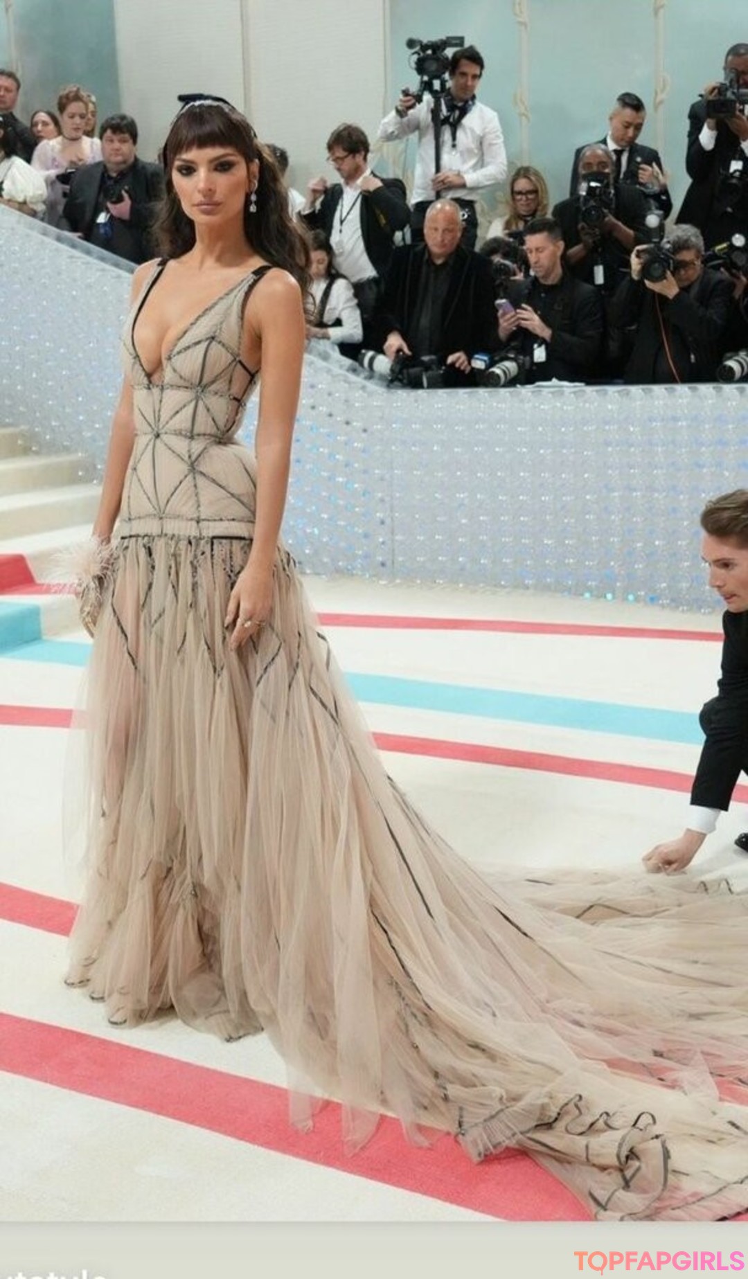 Nacktes geleaktes OnlyFans-Foto von Emily Ratajkowski #1604