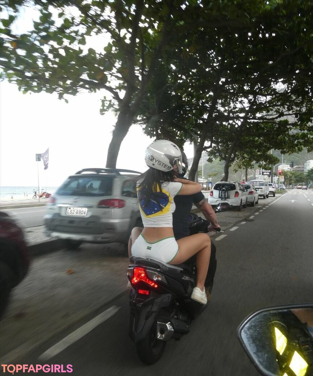Nacktes geleaktes OnlyFans-Foto von Emily Ratajkowski #1726