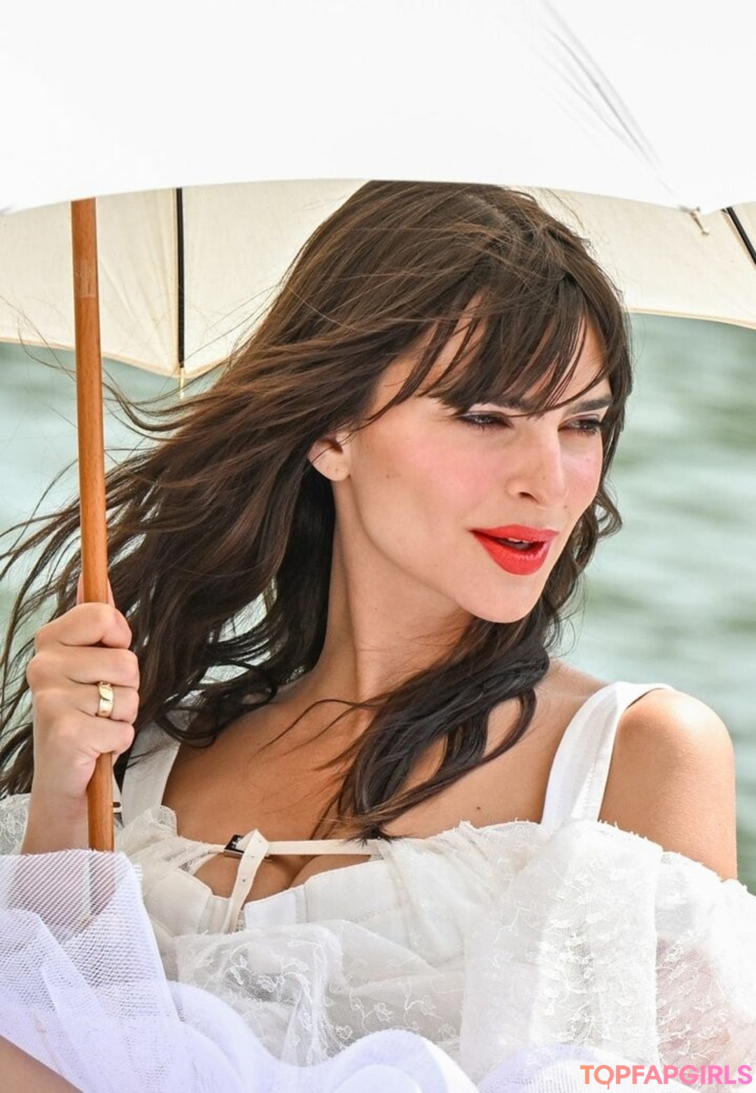 Nacktes geleaktes OnlyFans-Foto von Emily Ratajkowski #1840